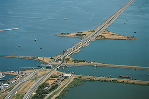 Afsluitdijk kost minimaal half miljard extra